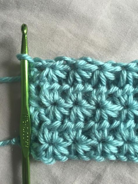 How to Crochet Star Stitch: Crochet Star Stitch Free Pattern Star Stitch Crochet, Crochet Star Stitch, Crochet Star, Crochet Geek, Basic Crochet, Stitch Tutorial, Crochet Stars, Different Stitches, Stitch Crochet