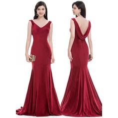 Trumpet/Mermaid V-neck Sweep Train Velvet Evening Dress (017105901) Wedding Dress Low Back, Velvet Evening Dress, Crepe Wedding Dress, Velvet Prom Dress, Trumpet Wedding Dress, Cheap Evening Dresses, Dresses Formal Elegant, Evening Dresses Short, Evening Dresses Plus Size