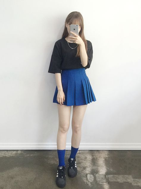 Korean Daily Fashion | Official Korean Fashion School Skirts, K Pop Fashion, Japanese Fashion Women, Fashion Tiktok, Shorts Skirt, Girl Soft, Korean Clothing, Korean Fashion Trends, Unique Clothing