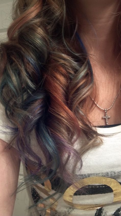 Rainbow/opal/mother of pearl How To Have Style, Hair Chalk, Hair Streaks, Hair Stylies, Dye My Hair, Hair Inspiration Color, Hair Inspo Color, Rainbow Hair, Girly Stuff