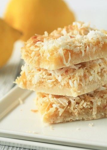 20 + Delicious Lemon Recipes Coconut Lemon Bars, Desserts Coconut, Lemon Coconut Bars, Bar Desserts, Lemon Bars Recipe, Lemon Squares, Coconut Bars, Lemon Coconut, Interesting Recipes