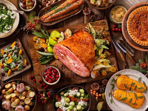 Spicy, Healthy Ham Thanksgiving Food Ideas Dinners Meals, Whole Foods Thanksgiving, Holiday Crockpot, Healthy Ham, Thanksgiving Turkey Dinner, Red Meat Recipes, Thanksgiving Dinner Recipes, Crock Pot Recipes, Romantic Dinner Recipes