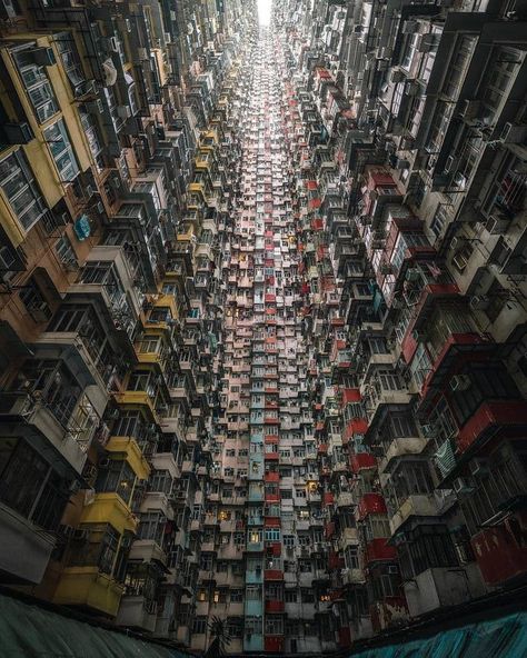 Hong Kong has some places beyond reasonable density - 9GAG Monster Building, Quarry Bay, Vertical City, Tall Buildings, Earth Pictures, Living Modern, Epic Photos, Las Vegas Hotels, Photo Series