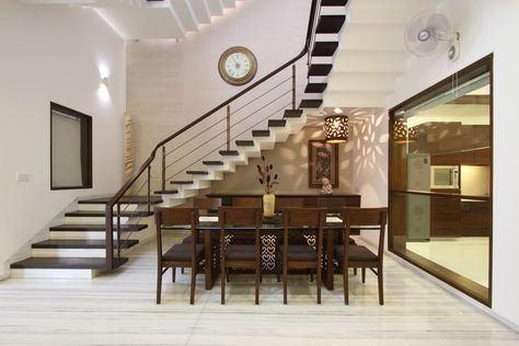 Dining Below Staircase, Dining Room With Stairs, Stairs Office, Dipen Gada, Duplex Staircase, Crate Desk, Pantry Plans, Indian Living Room, Stair Design