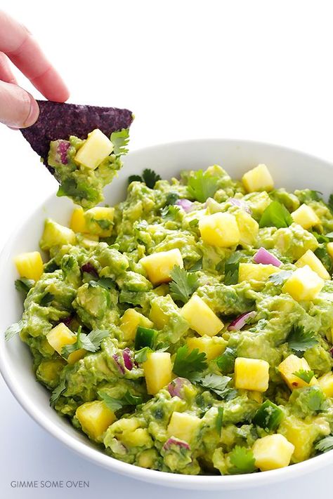 Pineapple Guacamole Recipe, Pineapple Guacamole, Gimme Some Oven, Pineapple Recipes, Guacamole Recipe, Julia Child, Avocado Recipes, Appetizer Snacks, Guacamole