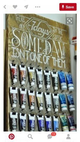 Home Art Studios, Rangement Art, Art Atelier, Art Studio Space, Art Studio Organization, Art Supplies Storage, Chalk Lettering, Paint Storage, Art Studio At Home