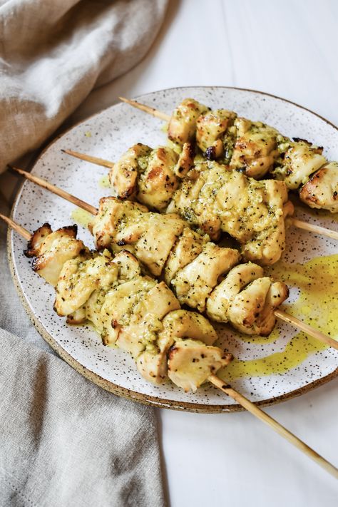 Lemon Pepper Chicken Skewers (Air-Fryer Recipe) Lemon Chicken Kabobs, Lemon Pepper Chicken Skewers, Zesty Quinoa Salad, Chicken Pesto Recipes, Creamy Lemon Chicken, Marsala Chicken Recipes, Breakfast Cookies Healthy, Lemon Pepper Seasoning, Salad Wraps