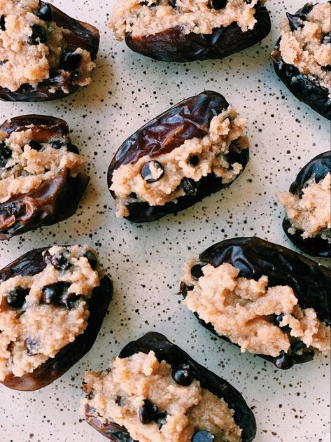 Snicker Dates, Stuffed Dates Recipes, Dates Recipes, Coachella California, Date Syrup, Stuffed Dates, Pitted Dates, Date Cookies, Keto Vegan