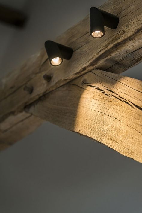 Wooden Beams Ceiling Lighting, Living Room Spotlights, Wooden Beams Ceiling, Architectural Lighting Design, Rustic Restaurant, Wooden Garage, Timber Beams, Spot Plafond, Architectural Lighting