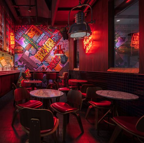 Hip Restaurant Interior, Cool Restaurant Design Creative, Graffiti Restaurant Design, Space Themed Restaurant, Vintage Restaurant Interior Design, Moody Restaurant, Graffiti Restaurant, Retro Bar Design, Cool Restaurant Design