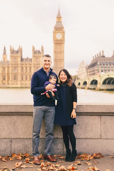 London With Family, London Family Photos, London Family Photoshoot, Autumn London, London Pics, 2023 Thanksgiving, London Photo Ideas, London Westminster, Photoshoot London