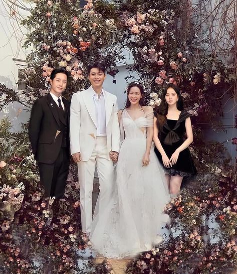 Wedding Korea, Most Handsome Korean Actors, Family Photo Studio, Korean Wedding Dress, Kebaya Modern Dress, Classy Wedding Dress, Hey Handsome, Korean Wedding, Wedding Preparation