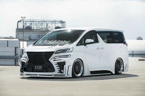 Pimped Cars, Concept Truck, Toyota Vellfire, Van Ideas, Toyota Alphard, Minivan, Custom Vans, Custom Car, Mini Van