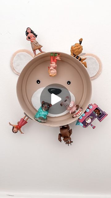 401 likes, 93 comments - latteandlullabies am June 15, 2022: "DIY Tonies shelf…. I made my kids this bear shelf by painting an old biscuit tin and adding some felt and paper details.🐻Since the Tonie figures are magnetic they can just stick to the bear. 🥰 I am slightly in love with it and already planning to make them another animal for their bedroom.🙈Any suggestions what I should make?
⠀⠀⠀⠀⠀⠀⠀⠀⠀
⠀⠀⠀⠀⠀⠀⠀⠀⠀
⠀⠀⠀⠀⠀⠀⠀⠀⠀
#mykidsroommonday #kidsstufftolove #mykidsroomdiy #toniesregal #toniesbox #... Bear Shelf, Biscuit Tin, Instagram Diy, Kids Interior, June 15, The Bear, Childrens Room, Summer Time, Interior Styling