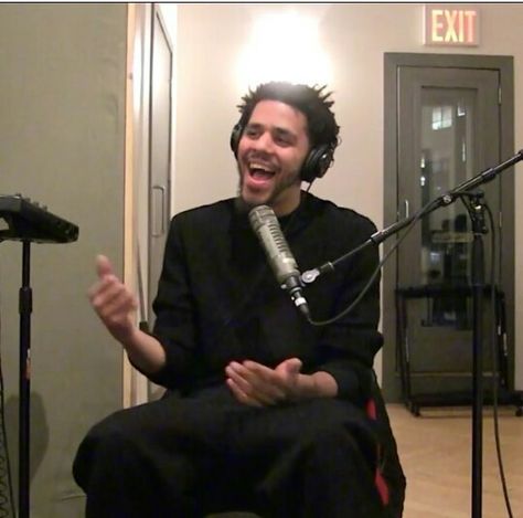 J Cole Smile, J Cole And Drake, J Cole Quotes, Cole Baby, Hip Hop Art, Acting Skills, J Cole, Best Rapper