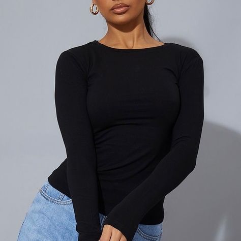 Longsleeve bodycon Top✨ Size:Medium(can fit 10-14) Price:8500 Colors(Black&Brown) Tight Black Long Sleeve Shirt, Black Longsleeves Outfit, Black Long Sleeve Shirt Outfit, Tight Black Shirt, Long Sleeve Tee Outfit, Tight Long Sleeve Shirt, Black Shirt Long Sleeve, Thrift Manifest, Europe Clothes