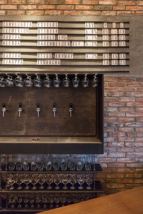 Taproom Design Brewery, Beer Tap Display, Taproom Design, Beer Bar Design, Taproom Ideas, Brewery Interior, Craft Beer Shop, Brewery Bar, Bar Restaurant Interior