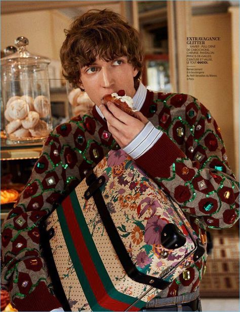 British Twist: Xavier Buestel & Felix Gesnouin for Madame Figaro Christmas Photoshoot Men, Felix Gesnouin, Christmas Editorial, Christmas Shoot, Christmas Look, Holiday Campaign, Mens Fashion Editorial, Madame Figaro, Mens Editorial