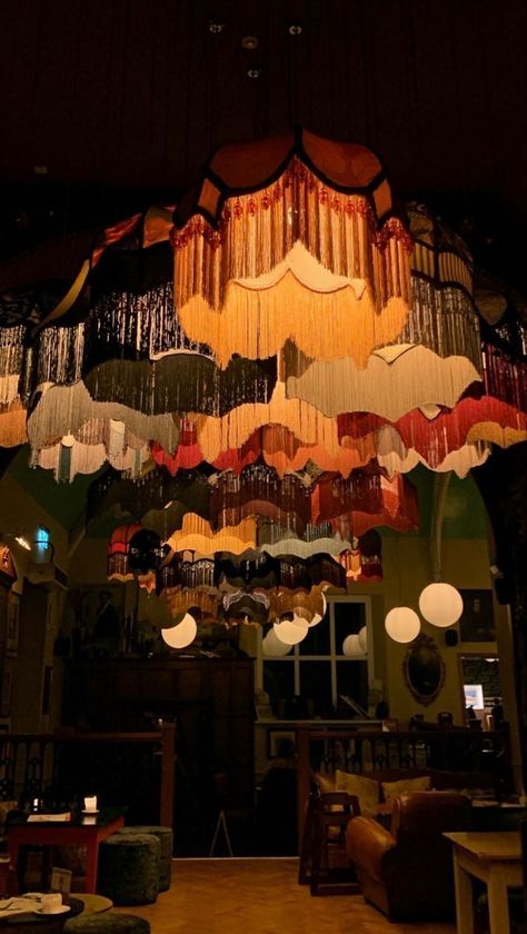 70s Speakeasy, Speak Easy Aesthetic, Nola Aesthetic, Interior Design Art Deco, Jazz Bar, Jazz Club, Sorrento, Cabaret, Dream Home Design