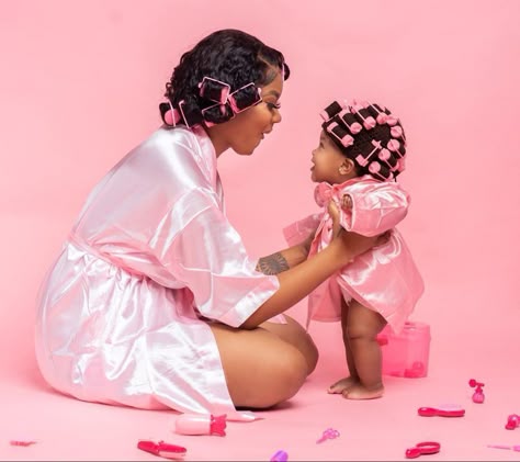 Mommy Daughter Photography, Mommy Daughter Photoshoot, Mommy Daughter Pictures, Mommy Daughter Photos, The Body Shop At Home, Mother Daughter Photoshoot, Baby Birthday Photoshoot, Daughter Photoshoot, Mommy And Me Photo Shoot