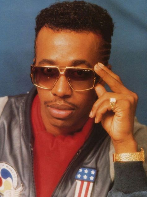 MC Hammer Mc Hammer, Hip Hop Classics, 90s Throwback, Back To The 80's, Soul Singers, Allen Iverson, Melissa Mccarthy, Music Genres, Phone Wallpapers