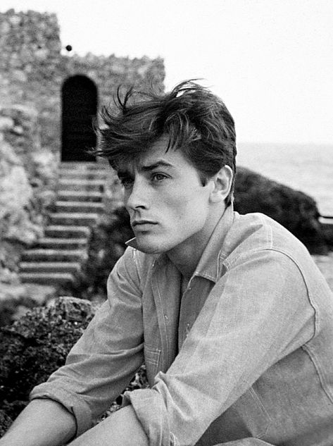 Alain Delon Jean Gabin, Alain Delon, Summer Inspiration, Classic Hollywood, Old Hollywood, Celebrity Crush, Character Inspiration, Actors & Actresses, Beautiful People