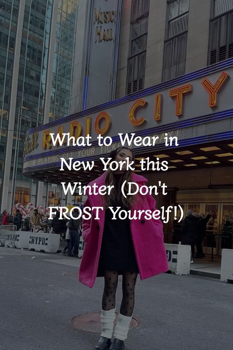 Stay cozy and chic this winter with these simple and cute New York-inspired outfit ideas that are sure to keep you warm and stylish in the city streets. Perfect for any fashion lover looking to add a touch of urban aesthetic to their winter wardrobe. Cozy White Socks, New York Winter Outfit, What To Wear In New York, Long Brown Coat, Tourist Outfit, Winter Nyc, Outfits Nyc, New York Outfit, Outfit Planner