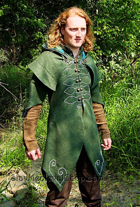 Forest Ranger Fantasy Coat with hood by SlavMedievalShop on Etsy Elvish Costume, Wood Elf Costume, Fantasy Coat, Warrior Cosplay, Elf Suit, Elven Costume, Green Kaftan, Larp Costumes, Wood Elves