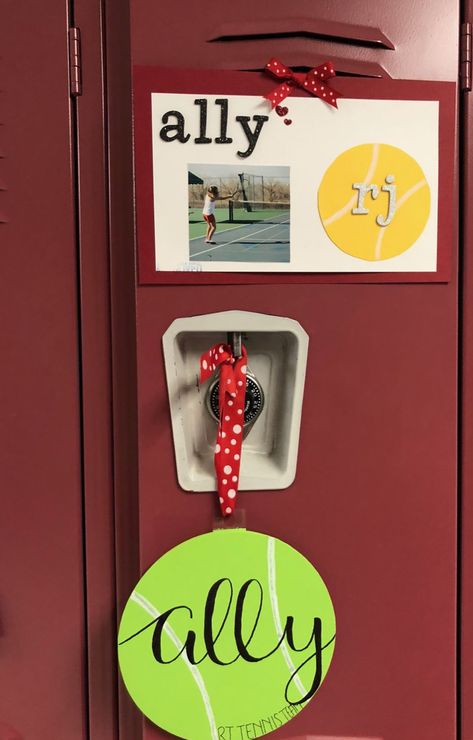 Cute Tennis Locker Signs!!!!🎾🎾 Tennis Locker Signs, Tennis Locker Decorations, Locker Room Decorations, Tennis Decorations, Hut Ideas, White All Stars, Senior Posters, Locker Signs, Locker Tags