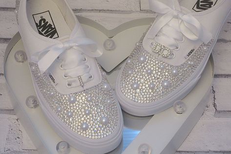 Crystal & Pearl " I Do" Wedding Bridal Vans Shoes by SnazzySparkleShoes on Etsy Chuck Taylors Wedding, Bling Sneakers, Shoe Custom, Wedding Vans, Vans Custom, Bedazzled Shoes, Pearl Wedding Shoes, Bridal Sneakers, Beautiful Wedding Shoes