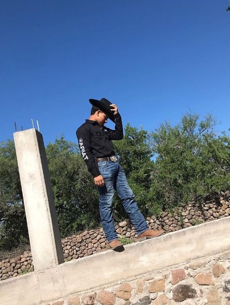 Vaquero Pants For Men, Cute Vaqueros Guys, Cowboy Outfit For Men Mexican, Vaquero Outfit Mexican, Chambelanes Outfits Quinceanera Vaquero, Vaquero Guys, Baile Sorpresa Outfits Quinceanera, Vaquero Outfit Mexican Men, Vaquero Outfit