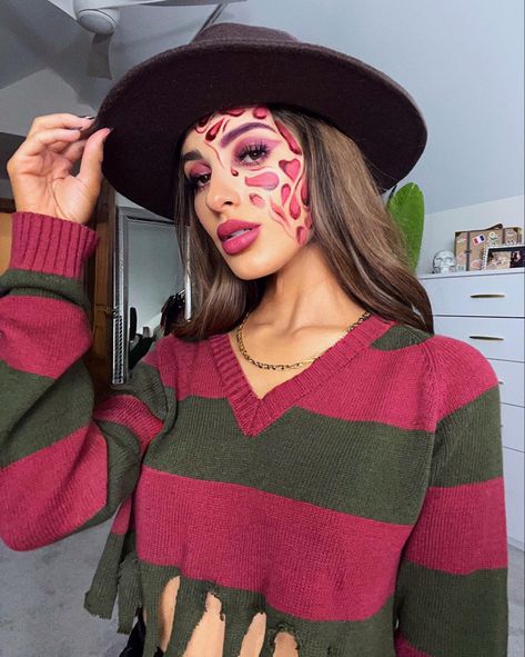 Freddy Kruger Halloween Makeup, Halloween Freddy Krueger Makeup Cute, Freddy Makeup Women, How To Do Freddy Krueger Makeup, Woman Freddy Kruger, Freddy Krueger Make Up Women, Freddy Krueger Women Makeup, Freddie Cruger Make Up, Freddy Krueger Inspired Makeup, Freddy Halloween Costume Women