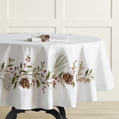 Christmas Table Covers, Holiday Berries, Oval Tablecloth, Elegant Tablecloth, Christmas Table Linen, Tablecloth Fabric, Christmas Table Cloth, Williams Sonoma, Holiday Tables