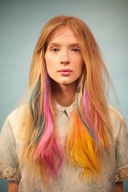 rainbow light Hair Aesthetics, Rainbow Hair Color, Feminine Elegance, Bright Hair Colors, Multicolored Hair, Ombré Hair, Bright Hair, Shaved Sides, Penteado Cabelo Curto