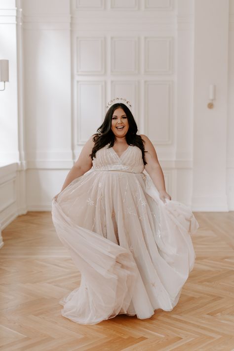 Willowby Stars Align | Celestial Wedding Dress | Star Wedding Dress | Boho Wedding Dress | Nashville Wedding | Nashville Bridal Boutique | Eclectic Wedding Dress | Whimsy Wedding gown | Plus Size Wedding Gown| Willowby Stars Align, Plus Size Wedding Dresses Non Traditional, Plus Size Celestial Wedding Dress, Celestial Wedding Dress Plus Size, Eclectic Wedding Dress, Celestial Wedding Dress, Wedding Gown Plus Size, Star Wedding Dress, Whimsy Wedding