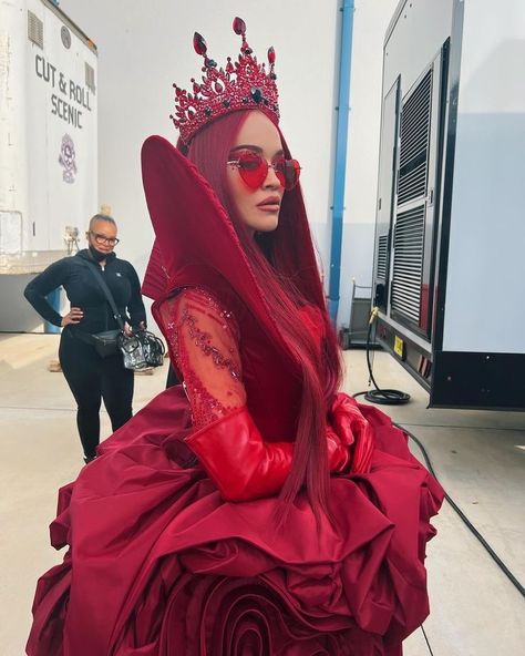 Descendants 4 Queen Of Hearts, Queen Of Hearts Rita Ora, Rita Ora Queen Of Hearts, Rita Ora Descendants, Descendants Queen Of Hearts, Rise Of Red Descendants, Descendants The Rise Of Red, Queen Of Hearts Descendants, Red Queen Of Hearts