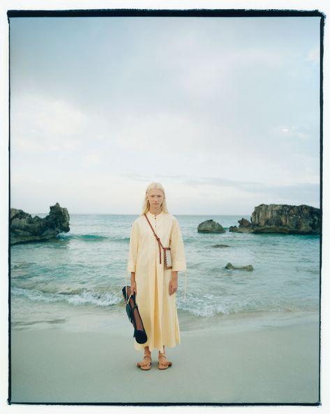 Jil Sander Summer, Beach Campaign Editorial, Jil Sander Editorial, Summer Campaign Fashion, Nikki Mcclarron, Jil Sander Campaign, Sea Editorial, Beach Campaign, Neutral Knitwear