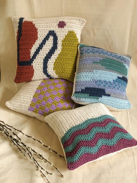 Decor your home with own your way 🛋🌼 #livingroomdecor #bedroomideas #colorfulhomedecor #beigeaesthetic #crochet #crochetcushion #handmadehomedecor #pillow #bohemiandecor #scandinaviandesign #aesthetic #homedecorideas Diy Home Decor Crochet, Crochet Pillow Aesthetic, Danish Crochet, Crochet Room Decor, Crocheted Pillow, Home Decor Crochet, Crochet Pillows, Clothes Crochet, Sweater Crochet