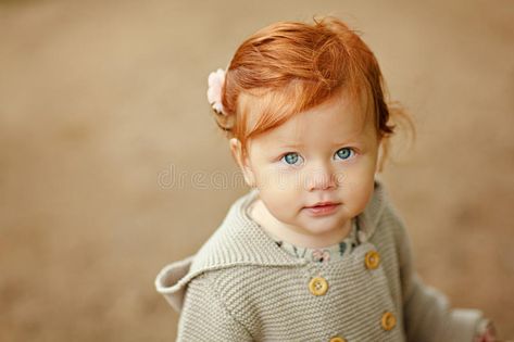 Girls Names Vintage, Irish Baby Names, Ginger Babies, Irish Names, Nature Baby, Irish Baby, Redhead Girl, Brunette Girl