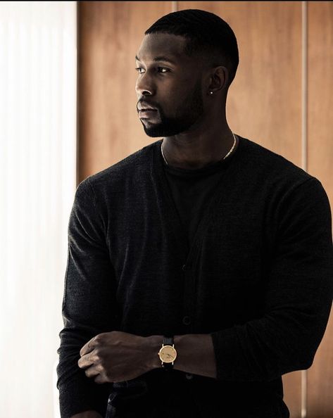 Black Male Model Aesthetic, Rich Black Man Aesthetic, Classy Black Men, Tall Black Men, Trevante Rhodes, Black Male Models, Chocolate Men, Male Models Poses, Men Photoshoot