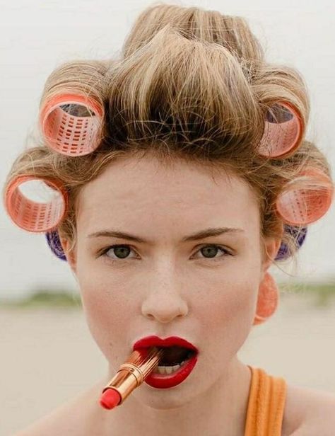 Sleep Hairstyles, Velcro Rollers, 50s Hairstyles, Lingerie Shoot, Makeup Lips, Roller Girl, Beauty Parlor, Beauty Shoot, Hair Rollers