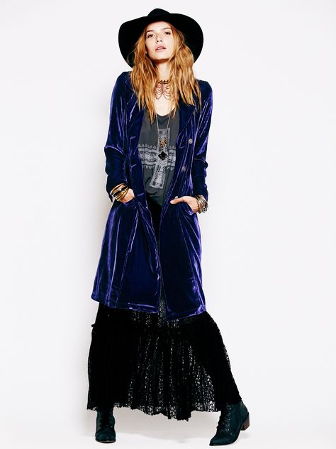 Free People Velvet Duster at Free People Clothing Boutique Look Kimono, Velvet Jackets, Dark Bohemian, Velvet Duster, Fashion Jobs, Witchy Fashion, Free People Clothing Boutique, Dusters, Velvet Fashion