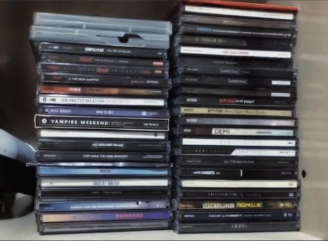 Y2k 2000’s cds music emo dark aesthetics Early 2000s Dark Aesthetic, Dark 2000s Aesthetic, Dark Y2k Aesthetic, 2000 Aesthetic, Dark Y2k, Emo Dark, Aesthetic 2000s, 2000s Emo, Cd Collection