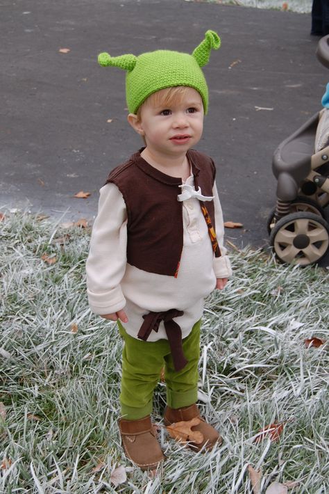 Shrek Halloween costume -- I couldn't find one I liked -- so I made this out of second-hand clothes. The hat is from Etsy. Shrek Diy Costume, Diy Shrek Costume, Shrek Halloween Costumes, Shrek Halloween, Shrek Birthday, Shrek Party, Toddler Boy Costumes, Shrek Costume, Baby Kostüm