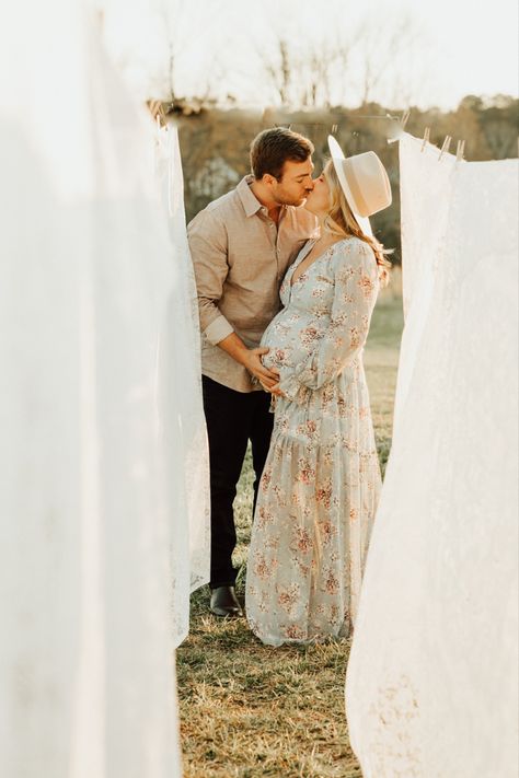 Laundry Maternity Shoot, Maternity Pictures Clothes Line, Maternity Clothes Line Photoshoot, Maternity Photoshoot Backdrop, Maternity Clothesline Photoshoot, Laundry Maternity Photoshoot, Clothesline Maternity Photoshoot, Clothes Line Maternity Pictures, Kitchen Maternity Photoshoot