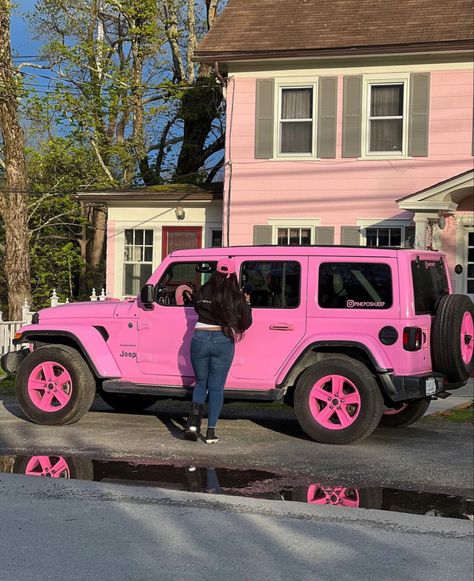 Pink Cybertruck, Truck Aesthetic, Barbie Car, Pink Jeep, Pink Truck, Future Life, Monster Truck, Car Car, Luxury Lifestyle