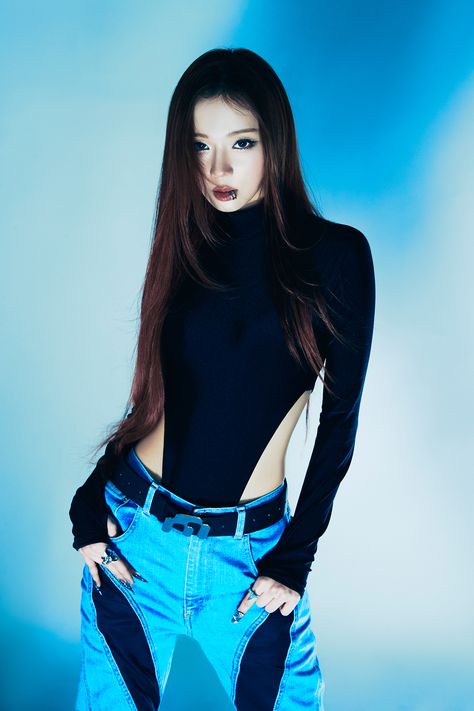 Black Turtle Neck, Winter Photoshoot, Aespa Winter, Winter Aespa, Bodysuit Top, Kim Min, Black Mamba, Winter Tops, Kpop Outfits