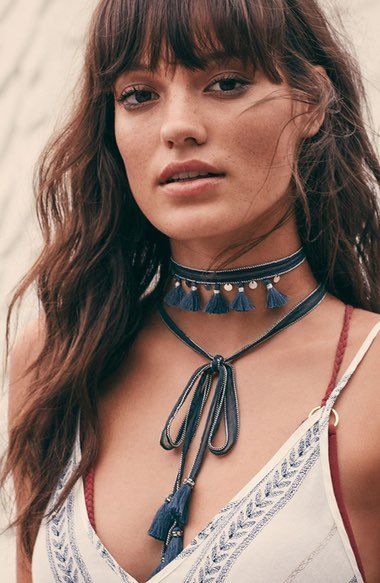 http://shop.nordstrom.com/s/chan-luu-chiffon-choker/4485276?origi... Diy Fabric Jewellery, Denim Jewelry, Fancy Jewellery Designs, Tie Necklace, Bezel Necklace, Chocker Necklace, Handmade Fashion Jewelry, Textile Jewelry, Styl Boho