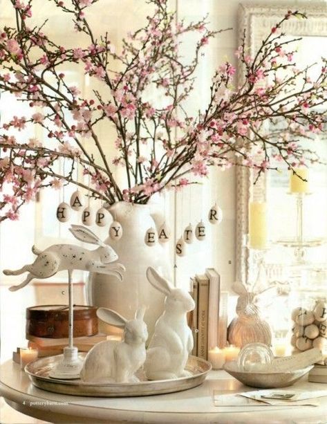 Spring Home Decor Ideas | She's Intentional: The Dainty Jewells Blog Diy – Velikonoce, Easter Centerpieces Diy, Diy Osterschmuck, Easter Tablescapes, Easter Parade, Easter Inspiration, Easter Centerpieces, Easter Time, Easter Table Decorations