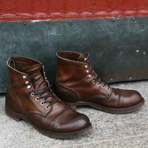 Red Wing Iron Ranger Outfit Mens Fashion, Iron Ranger Boots Outfit, Redwing Boots Outfit, Red Wing Iron Ranger Black, Red Wing 8111, Jcrew Mens Style, Red Wing 877 Boots, Redwing Boots, Iron Ranger Boots